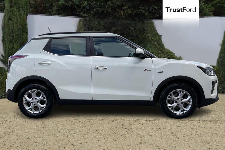 SsangYong TIVOLI Photo autoimg-c804bf5885024b1944bbb47d28671ad5fd162efc.jpg