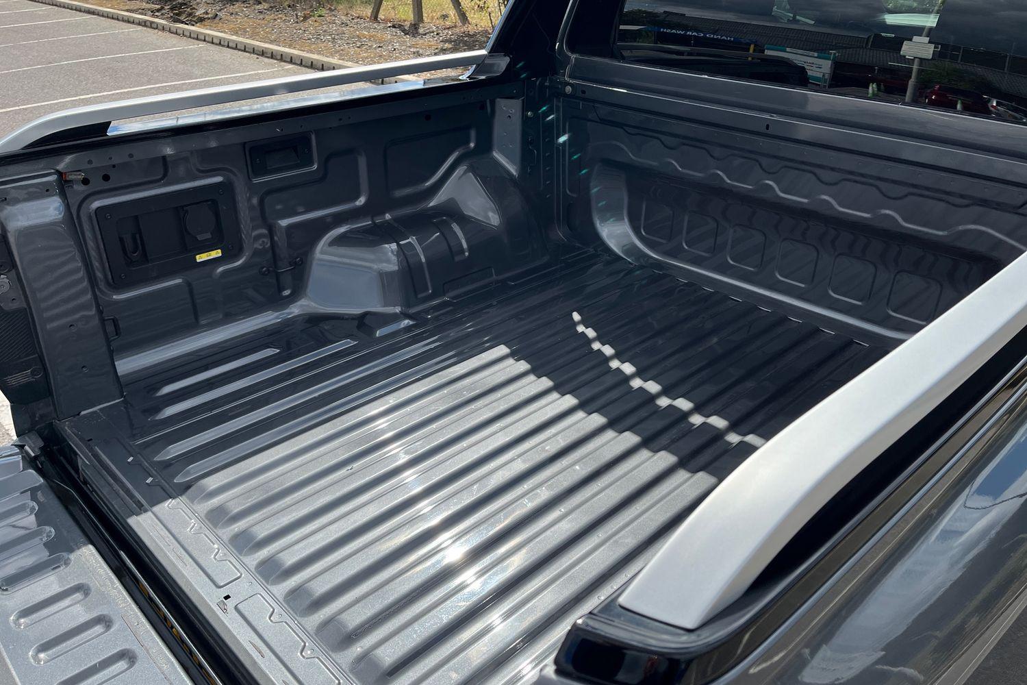 Ford RANGER Photo 3
