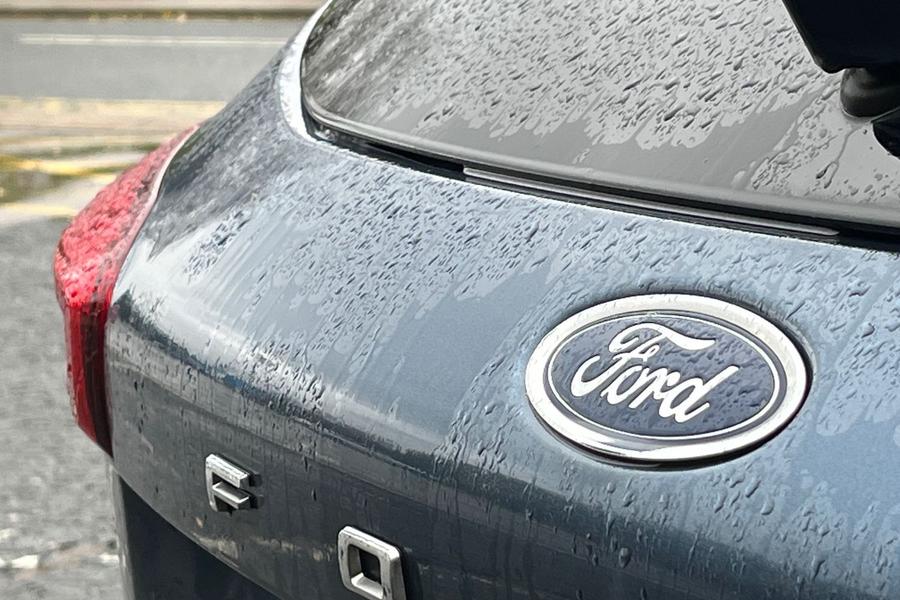 Ford FOCUS Photo autoimg-c8053971d568aa8a2209e8e1a39142e3d5b15624.jpg