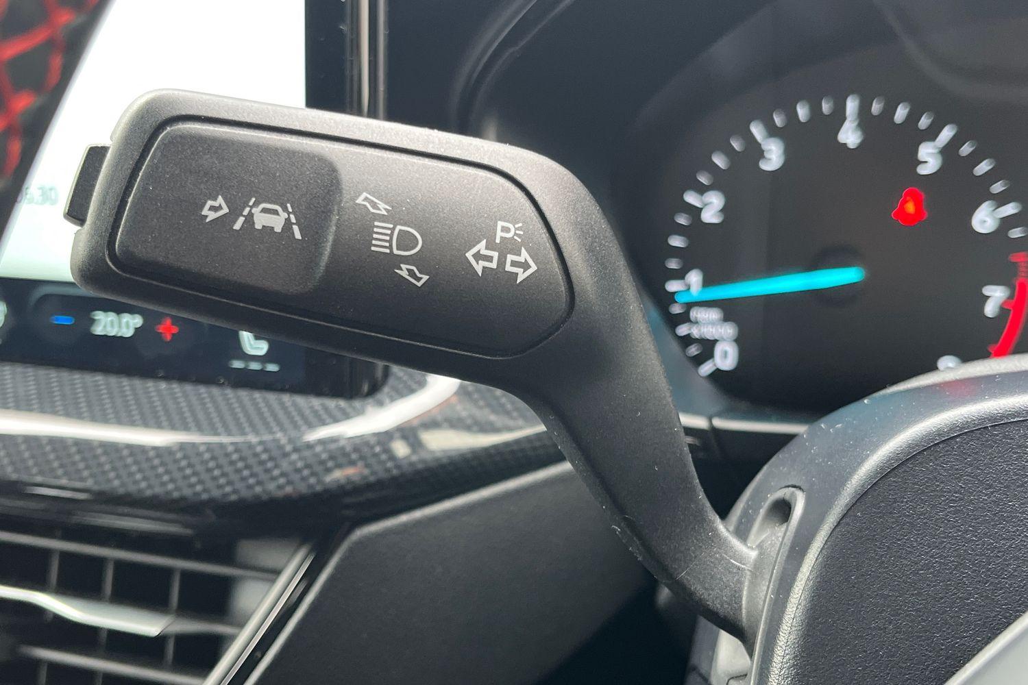 Ford FOCUS Photo 13