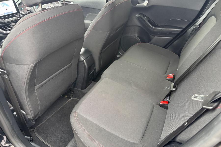 Ford FIESTA Photo autoimg-c806ef1bcfc0342aca8a76c31970d7e39df29f7b.jpg