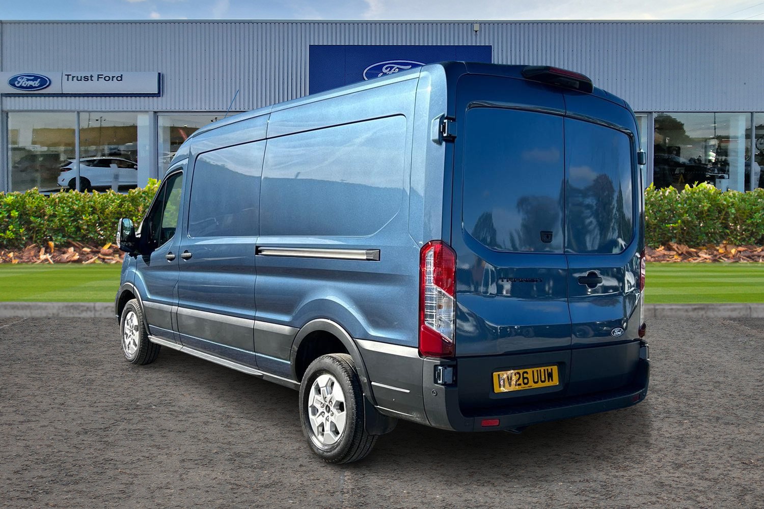 Ford TRANSIT Photo 1