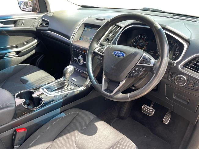 FORD Edge Photo 6
