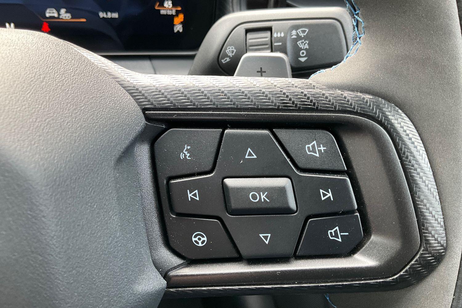 Ford MUSTANG Photo 32