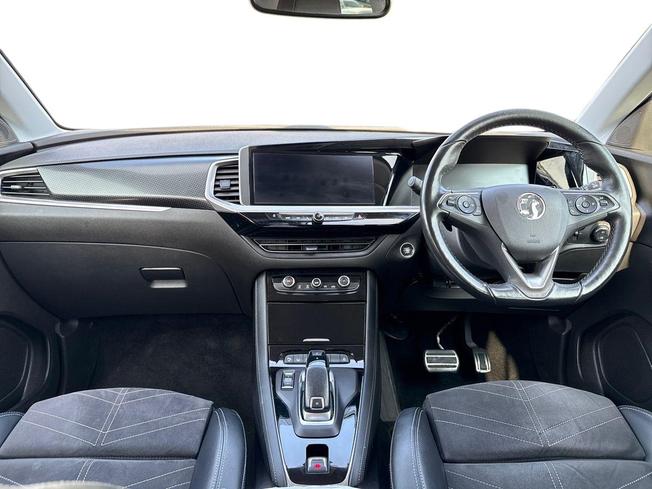 VAUXHALL Grandland Photo 10