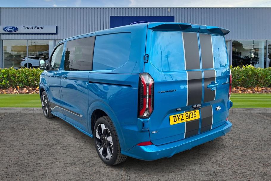 Used Ford TRANSIT CUSTOM DYZ9135 2