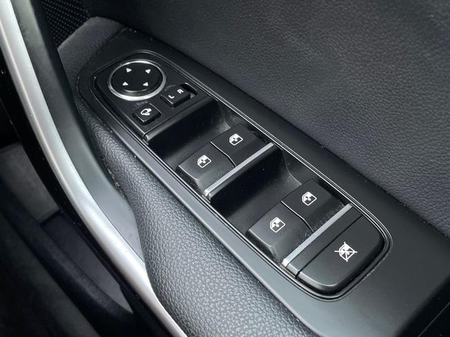 KIA Xceed Photo 35
