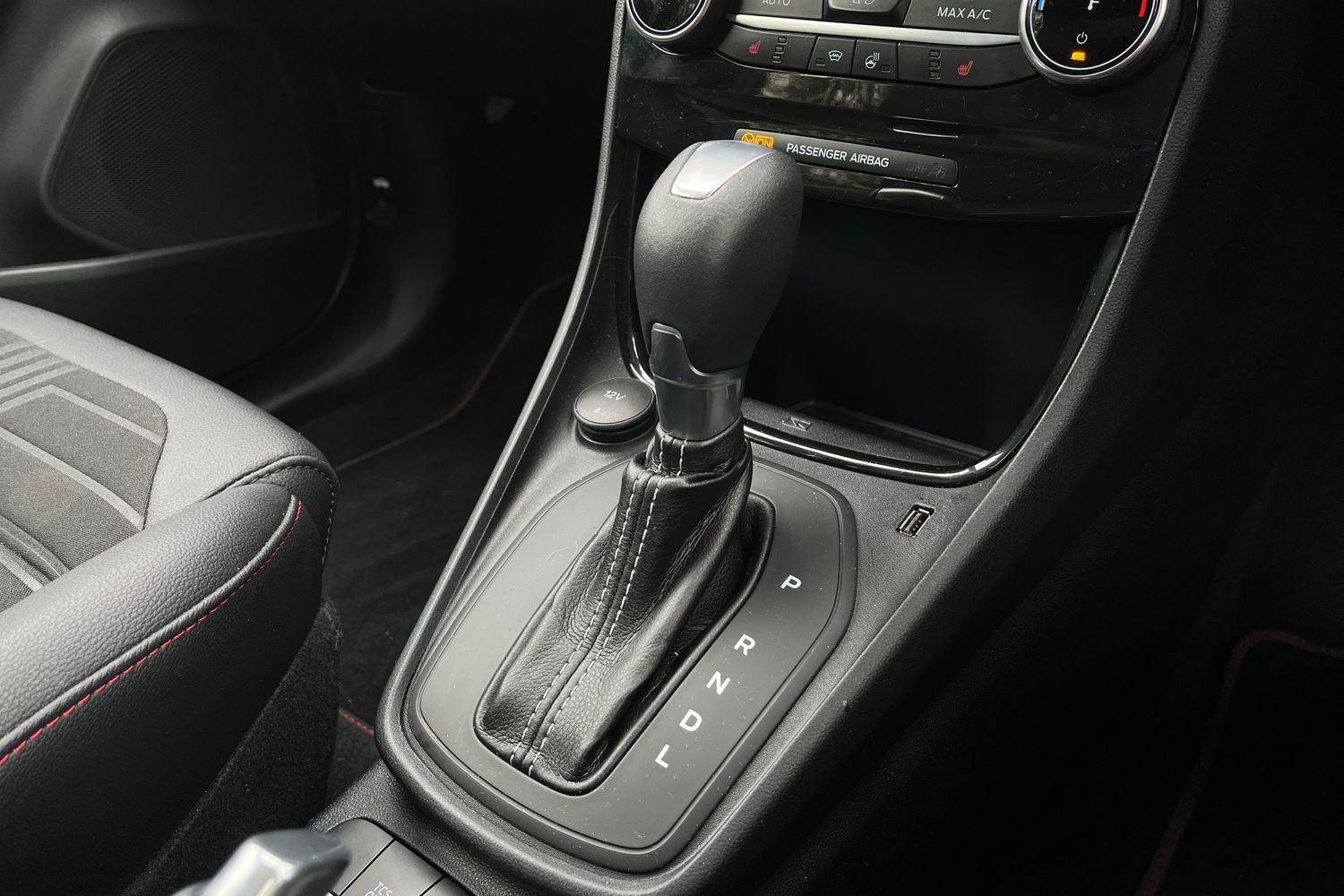 Ford Puma Photo 34