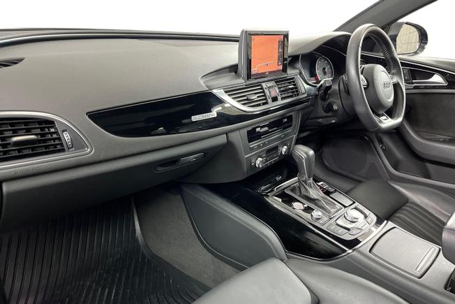 AUDI A6 Avant Photo 2