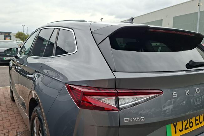 ŠKODA Enyaq Photo 18