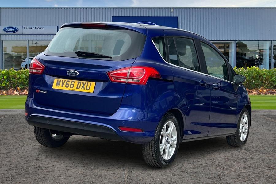 Ford B-MAX Photo autoimg-c81ed0299be432b14eaee80c30064ff84e738bec.jpg