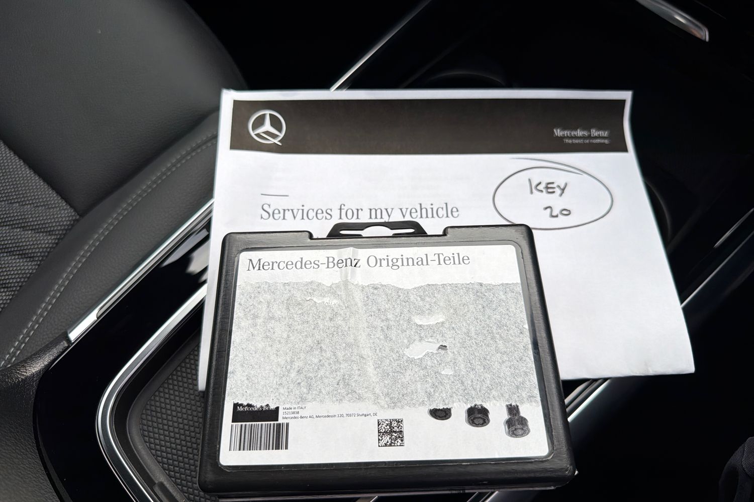 Mercedes-Benz GLA Photo 37