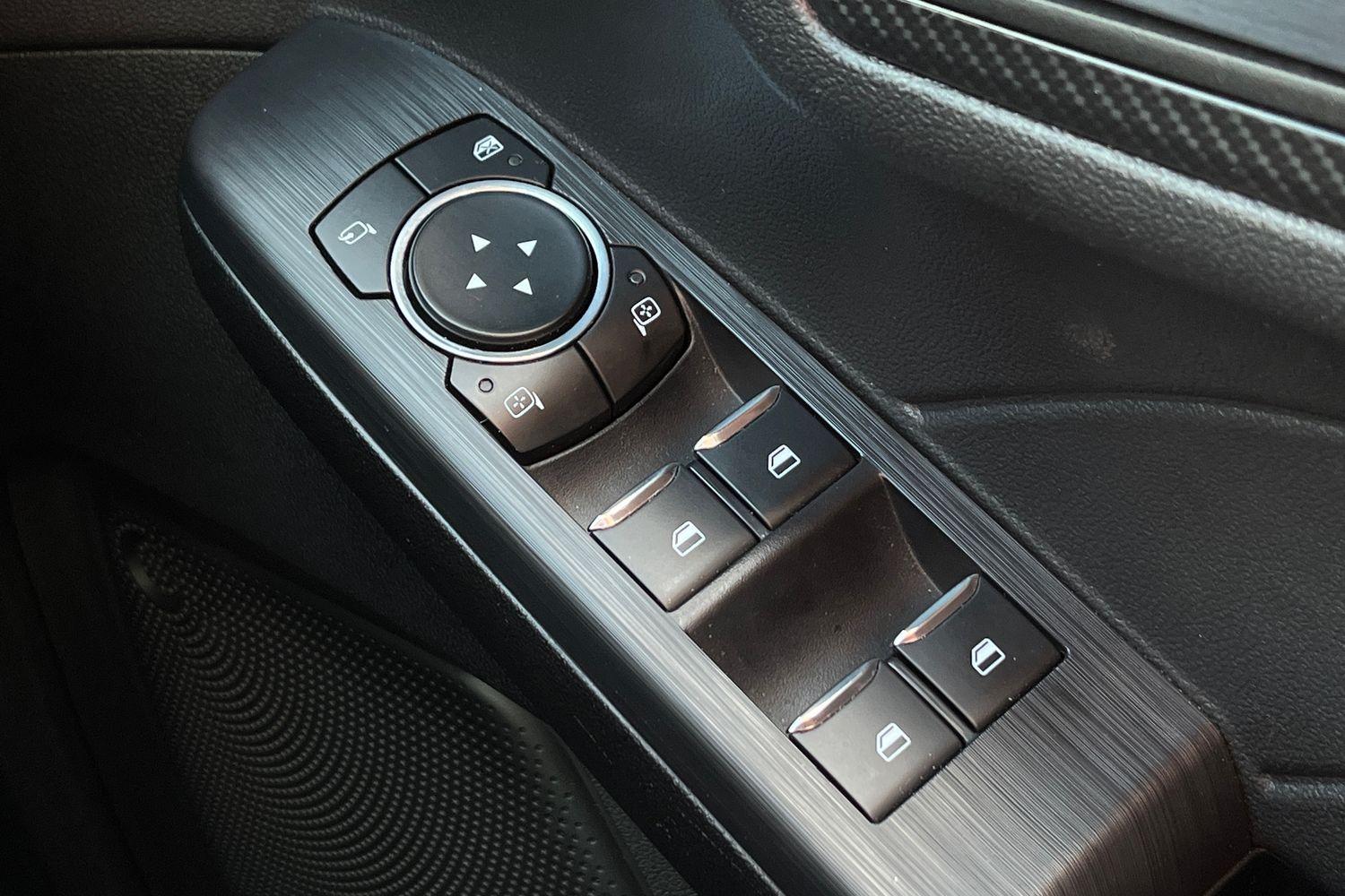Ford KUGA Photo 15