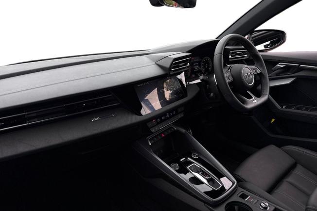 Audi A3 Photo 2