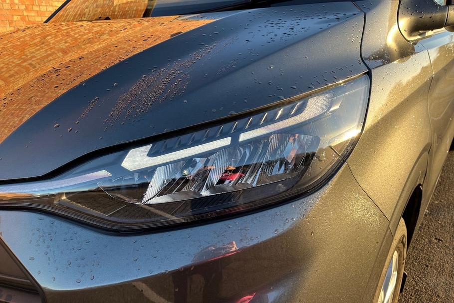 Used Ford TRANSIT CUSTOM 8