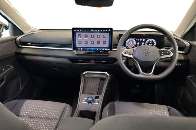 Volkswagen T-Roc Photo 10