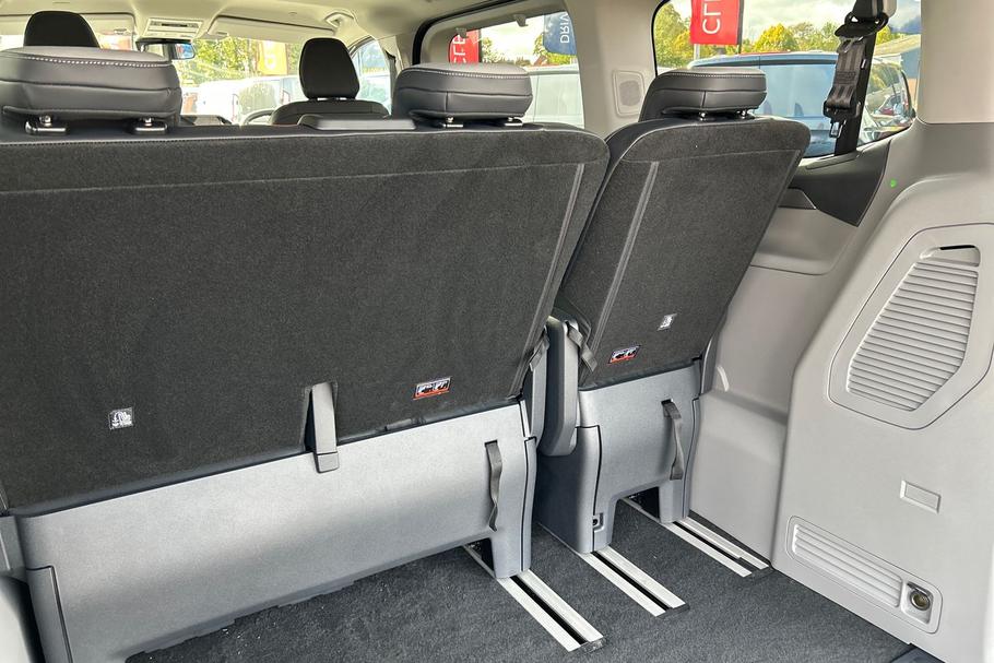 Used Ford E-TOURNEO CUSTOM 26