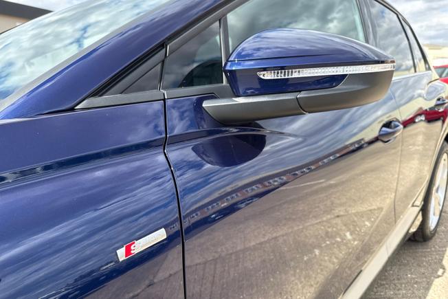 Audi Q4 Photo 55
