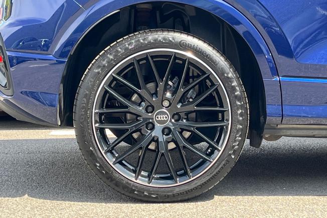 AUDI Q2 Photo 5