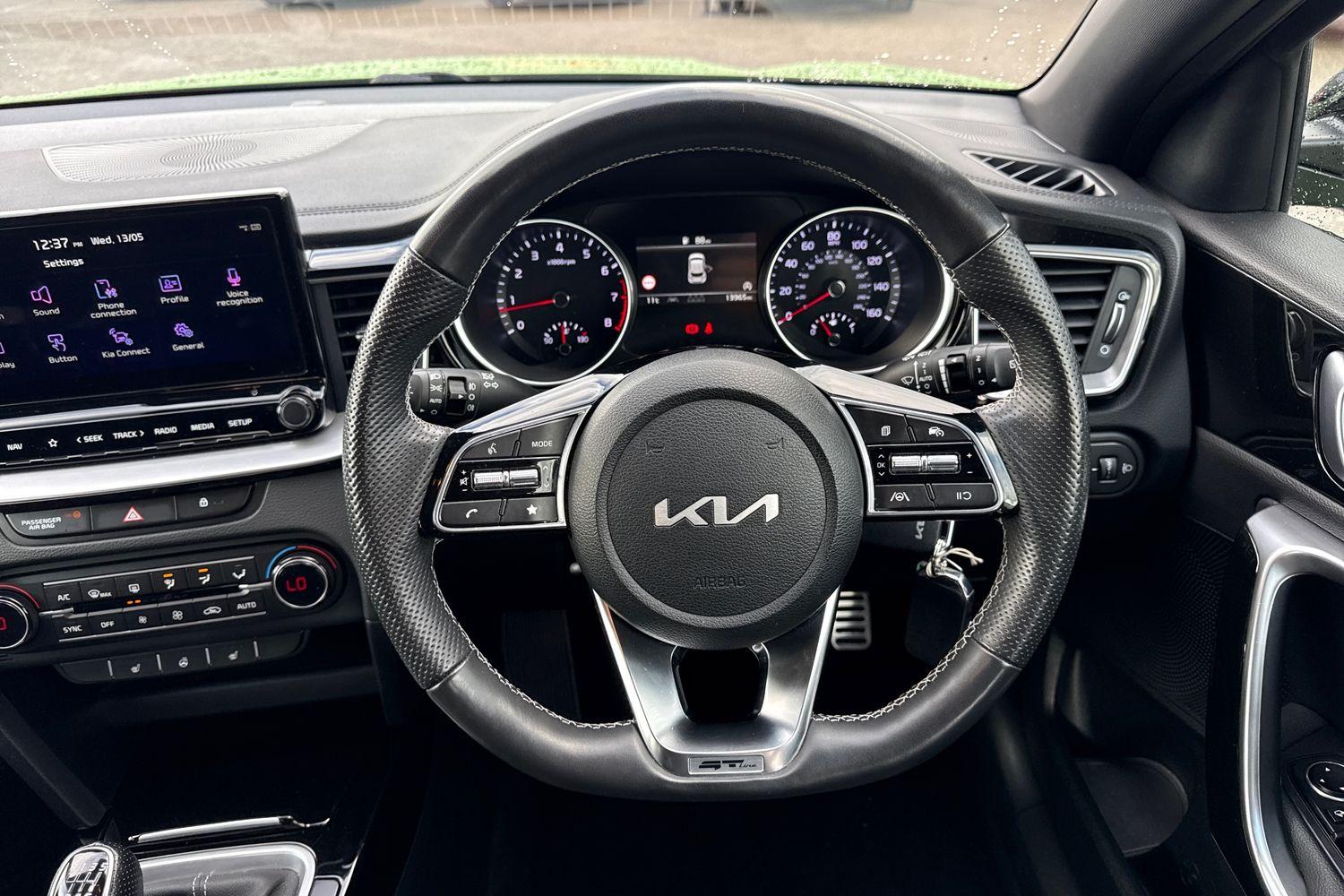 Kia XCEED Photo 11