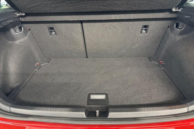 VOLKSWAGEN Polo Photo 12