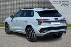 AUDI Q3 Photo 3