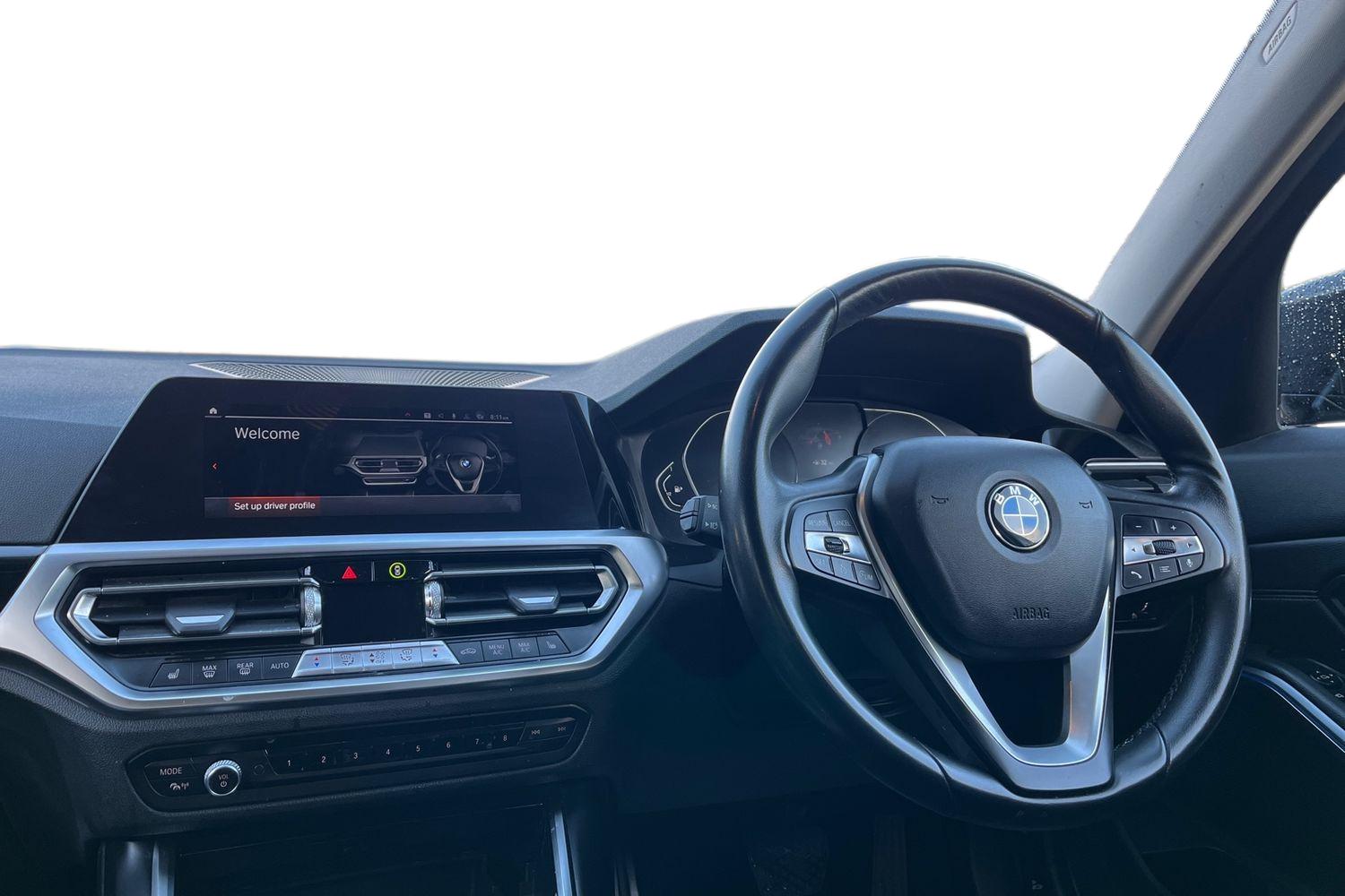 BMW 3 SERIES Photo 9
