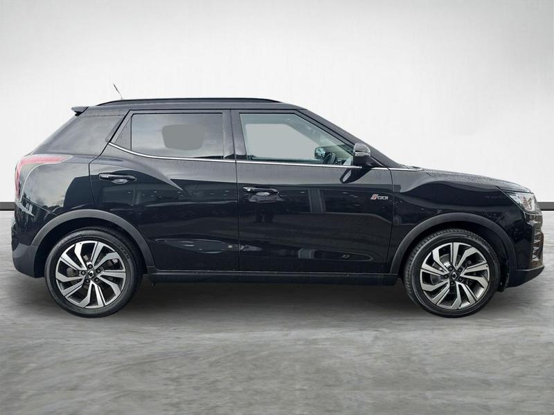 Used SsangYong Tivoli LF23XUW 2