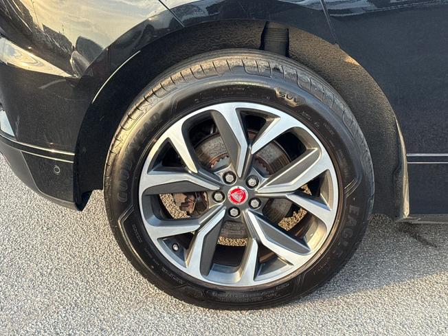 JAGUAR I-Pace Photo 5