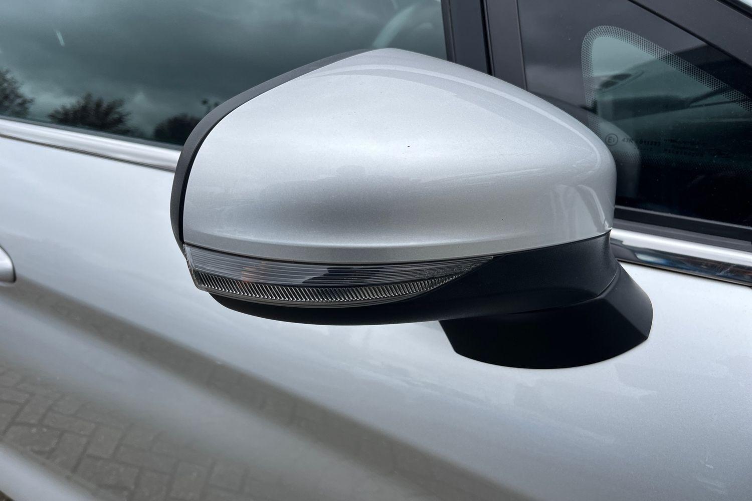 Ford Fiesta Photo 34