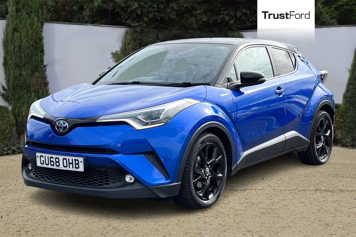 Toyota C-HR Photo 4