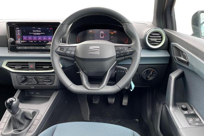 SEAT Arona Photo 11
