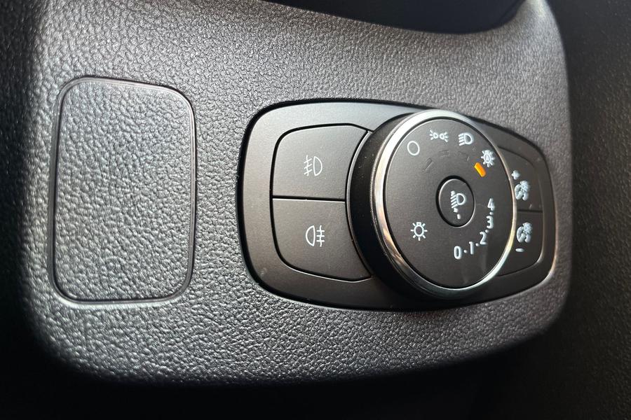 Ford Puma Photo autoimg-c84f947d9fd86b7d36d5657f05708fe26a5c5465.jpg