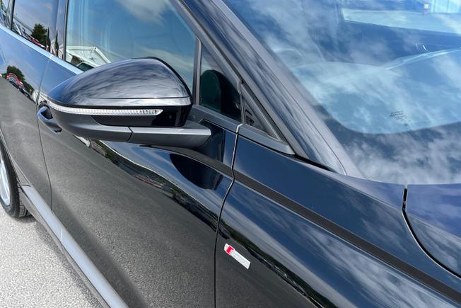 AUDI Q4 E-Tron Photo 20
