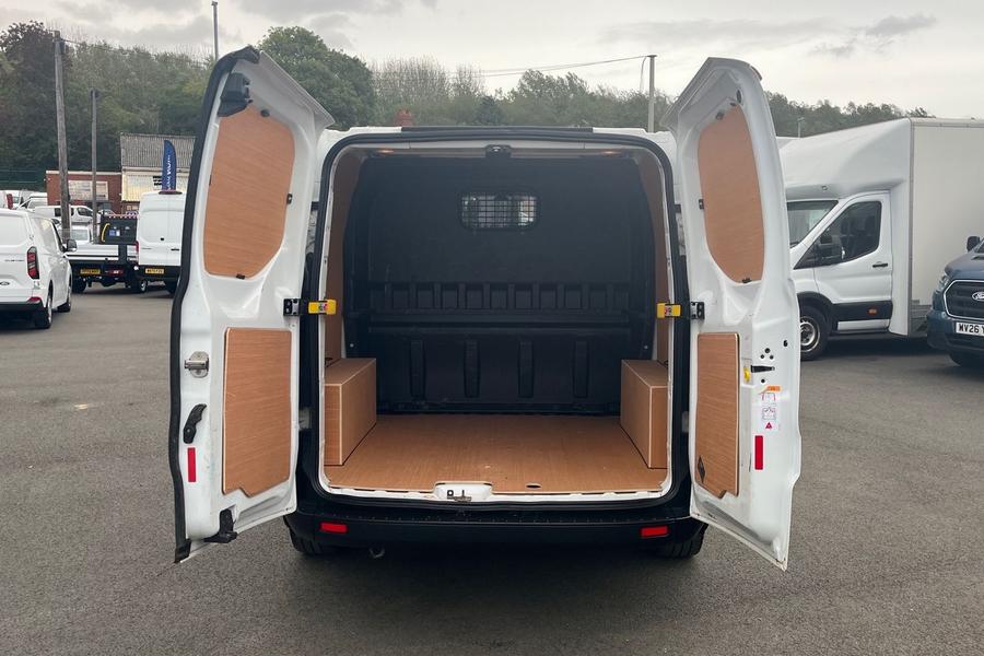Ford TRANSIT CUSTOM Photo autoimg-c855fc245d48a756ecc797b13f1f515a358c1b33.jpg