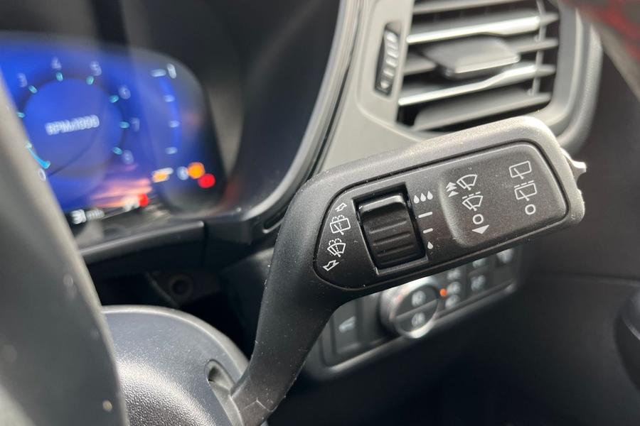 Ford KUGA Photo autoimg-c857b98443571ec4c78911a87027cb08cebdc818.jpg