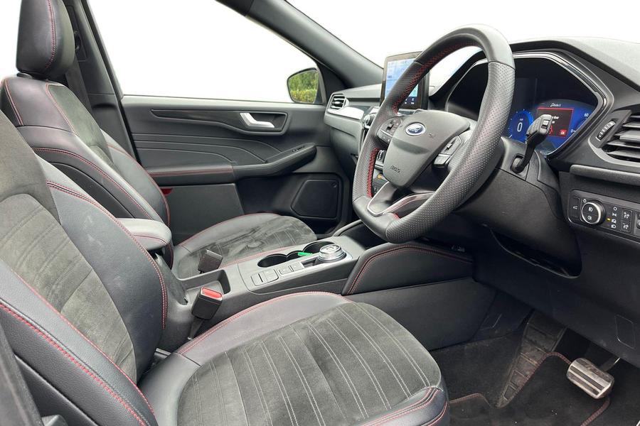 Ford Kuga Photo autoimg-c85898b18efac3dcdcbc9a8df041b4ca55c4e724.jpg