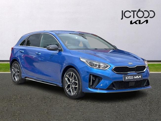 KIA Ceed Photo 1