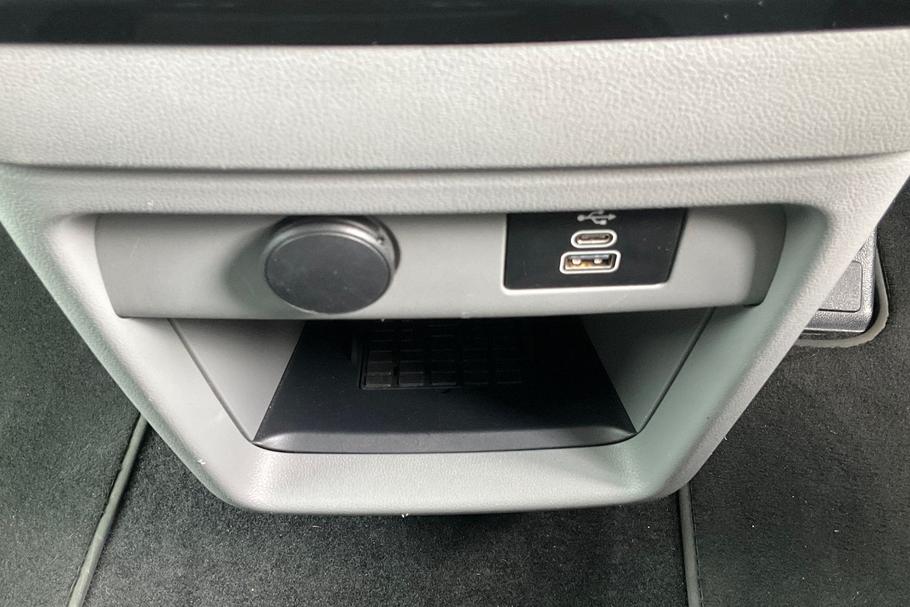 Used Ford TOURNEO CUSTOM WO74FKA 35