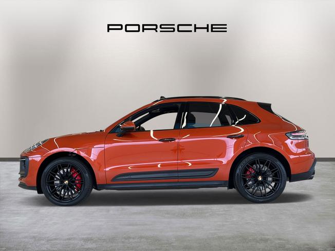 PORSCHE Macan Photo 4