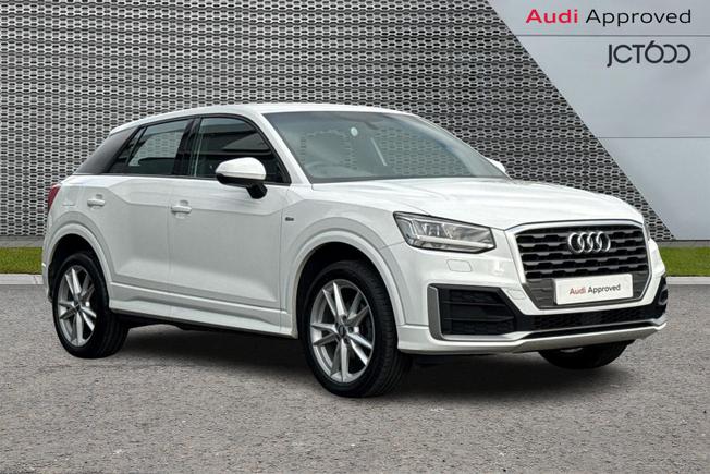 AUDI Q2 Photo 1