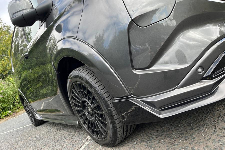 Ford TRANSIT CUSTOM Photo autoimg-c868ad8021cd683f691c61b3fcdd52bf3d6fa843.jpg