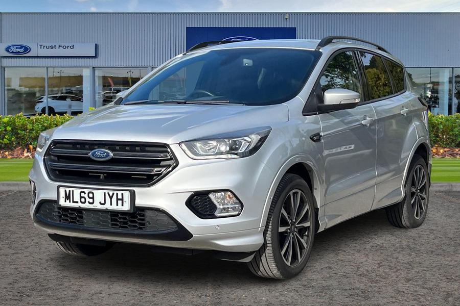 Ford Kuga Photo autoimg-c86949b1f654da89f4381ed32e6d0d77d0c5ccaf.jpg