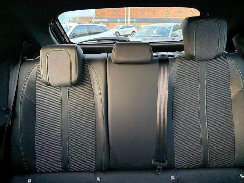 Used Peugeot 208 NV24HDO 29