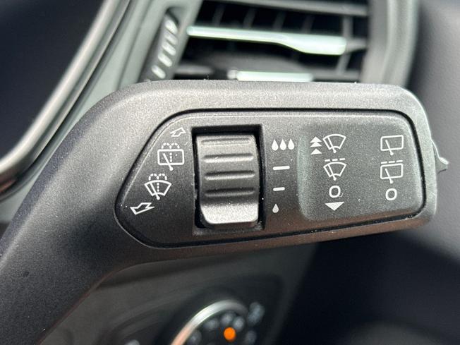 FORD Focus Photo 57