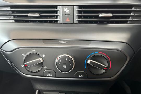 Hyundai i20 Photo autoimg-c86ed3081c8821fc1e0849edec2c2c7373a4c25a.jpg