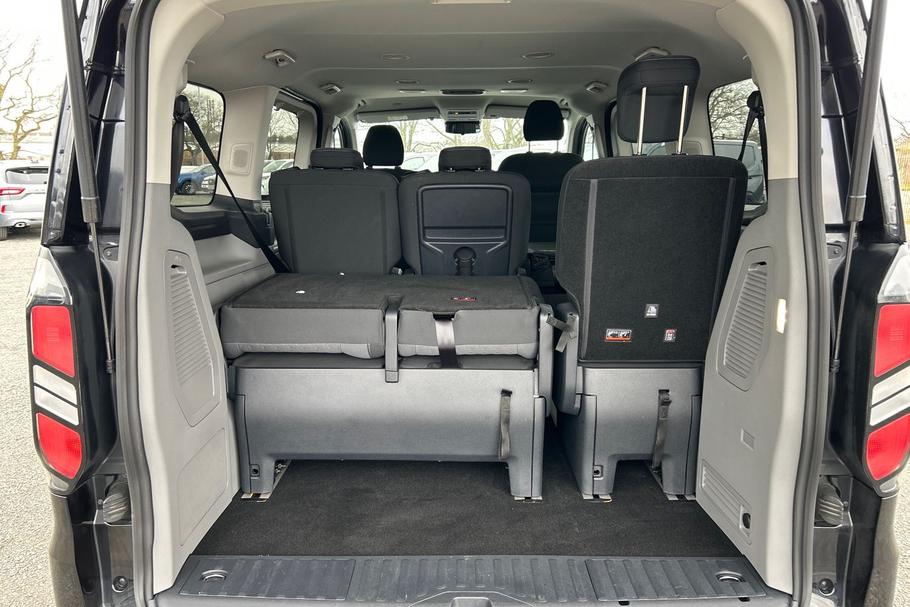 Used FORD TOURNEO CUSTOM YM25LNU 5