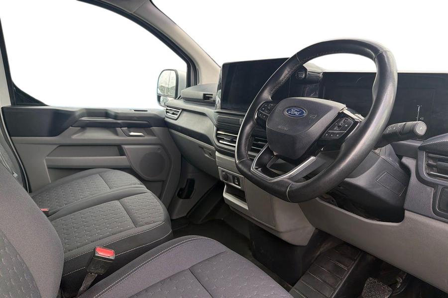 Ford TRANSIT CUSTOM Photo autoimg-c87e47e20a48ac0568c15ba2a1e6ce496c3e58a6.jpg