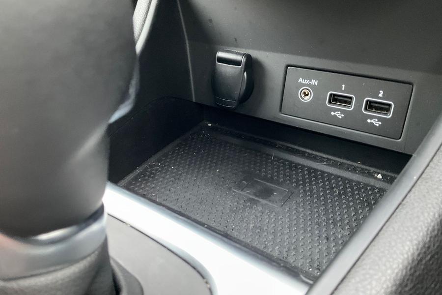 Renault CAPTUR Photo autoimg-c88135b743483c4ad039ac75aaa2b1dca52519a2.jpg