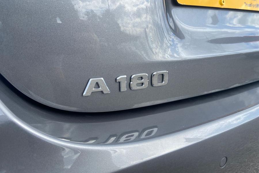 Mercedes-Benz A CLASS Photo autoimg-c88216a555460919f4a0f4e2eb8572f00afde0bd.jpg